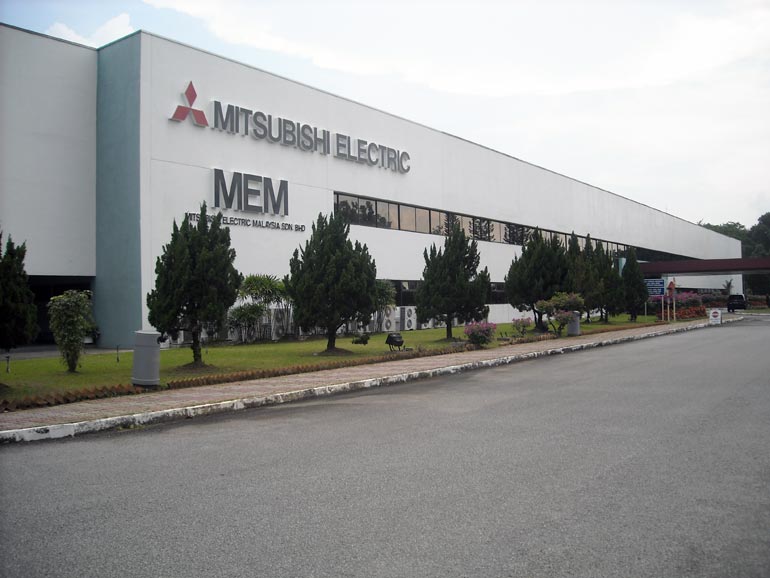 Один из производственных корпусов компании, расположенный в Малайзии. Здесь собирают цифровые видеорегистраторы Mitsubishi